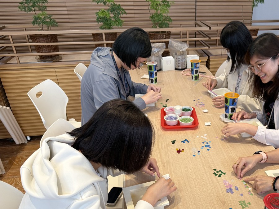 企業員工參加賽親舉辦的手作工作坊